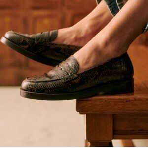 Sezane Andrea Loafers 37 Embossed Python - Made in Portugal